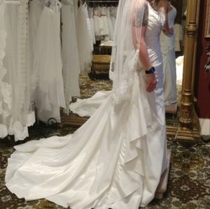 Diamond white Wedding dress